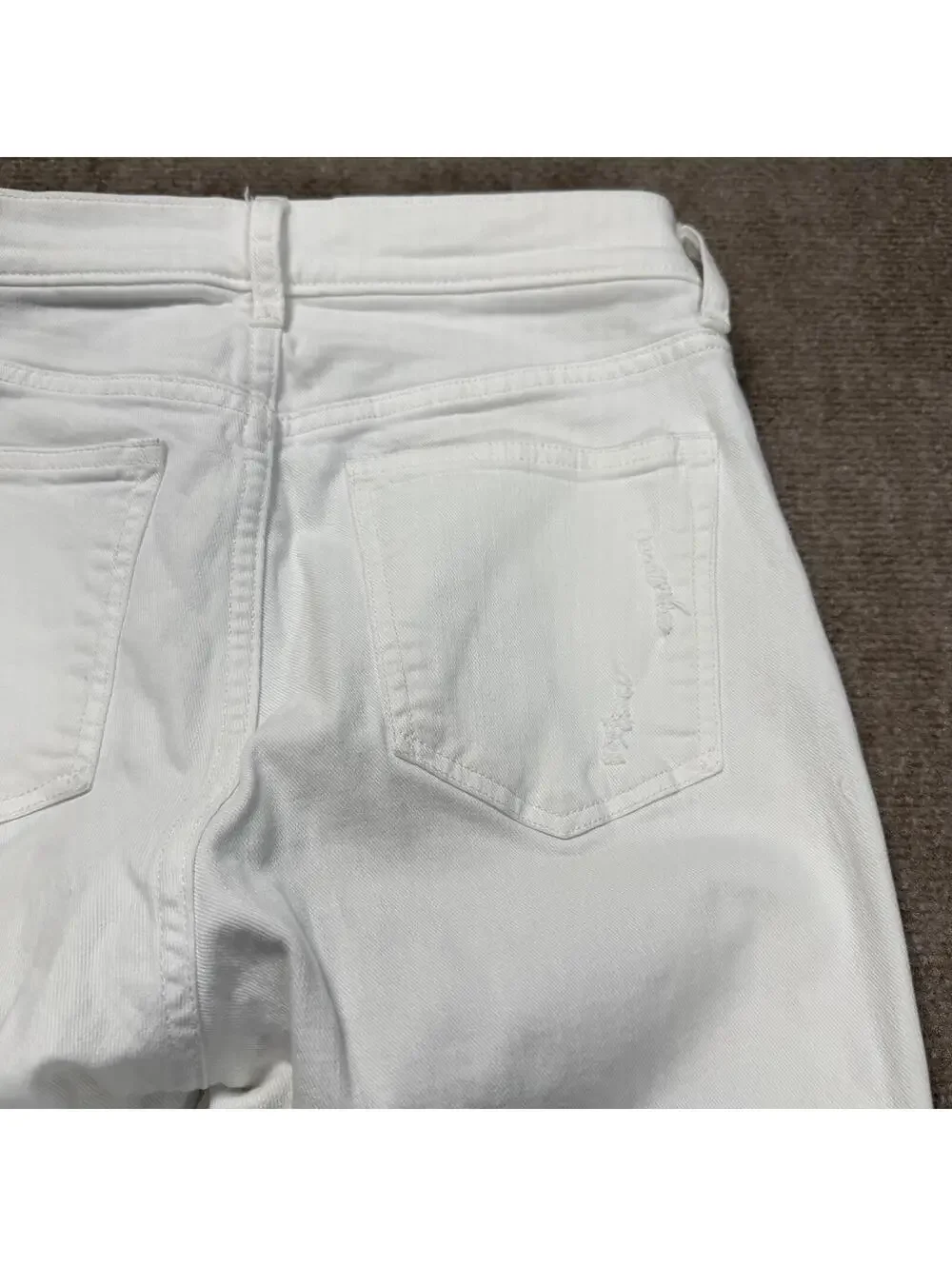 GAP Denim True Skinny White Distressed Jeans Women's Size 26 Raw Hem Ripped